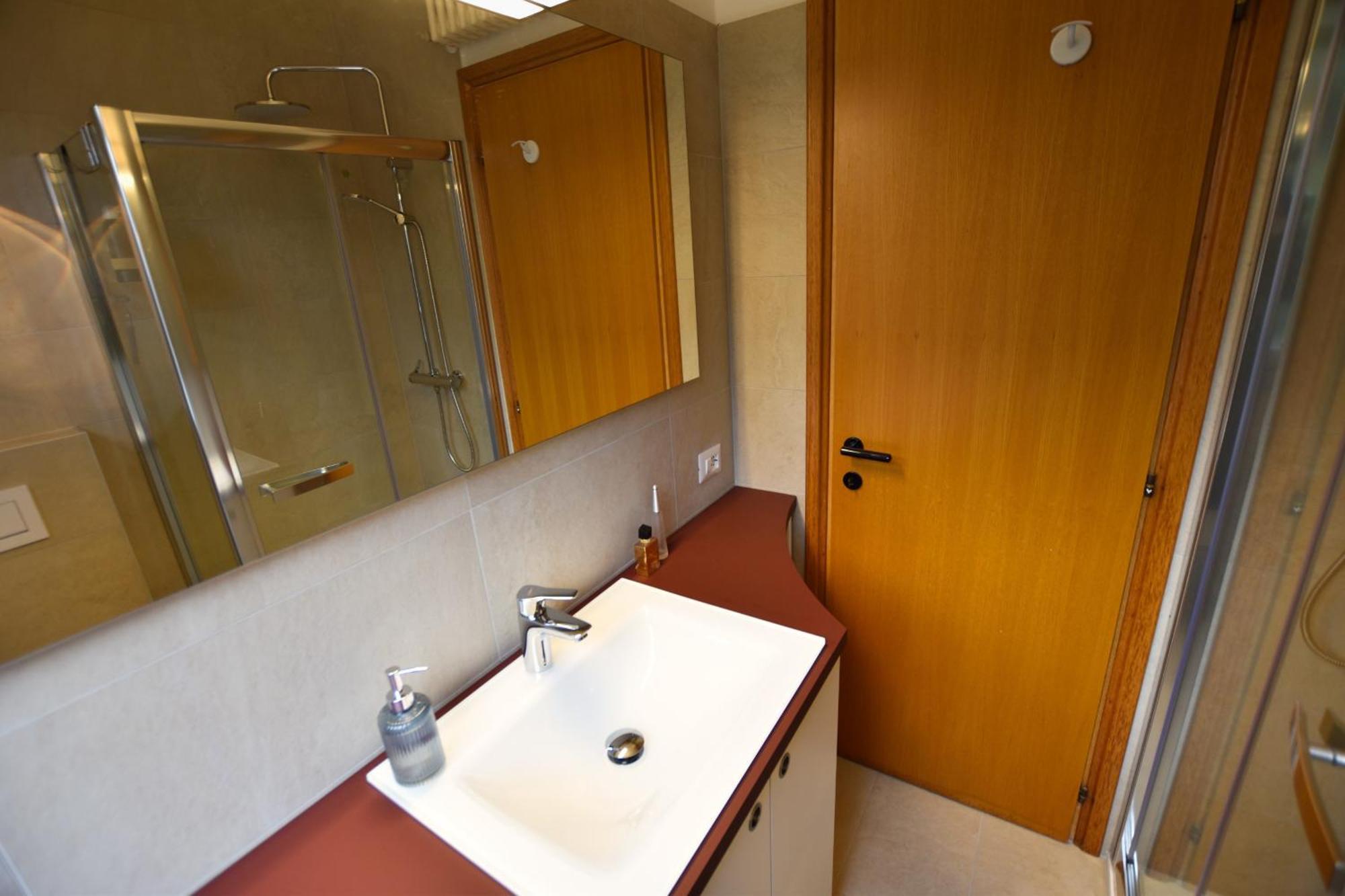2-Bedroom Lakeview Apartment Bella Gaeta 圣西罗 外观 照片