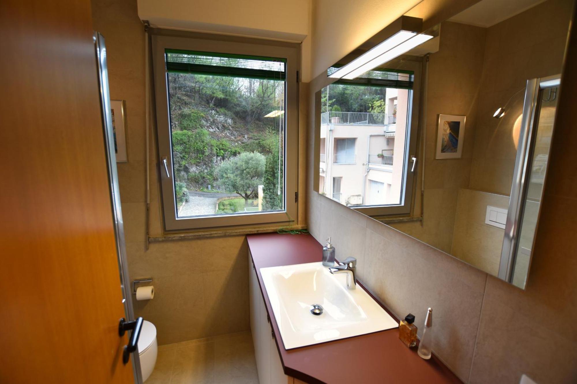 2-Bedroom Lakeview Apartment Bella Gaeta 圣西罗 外观 照片